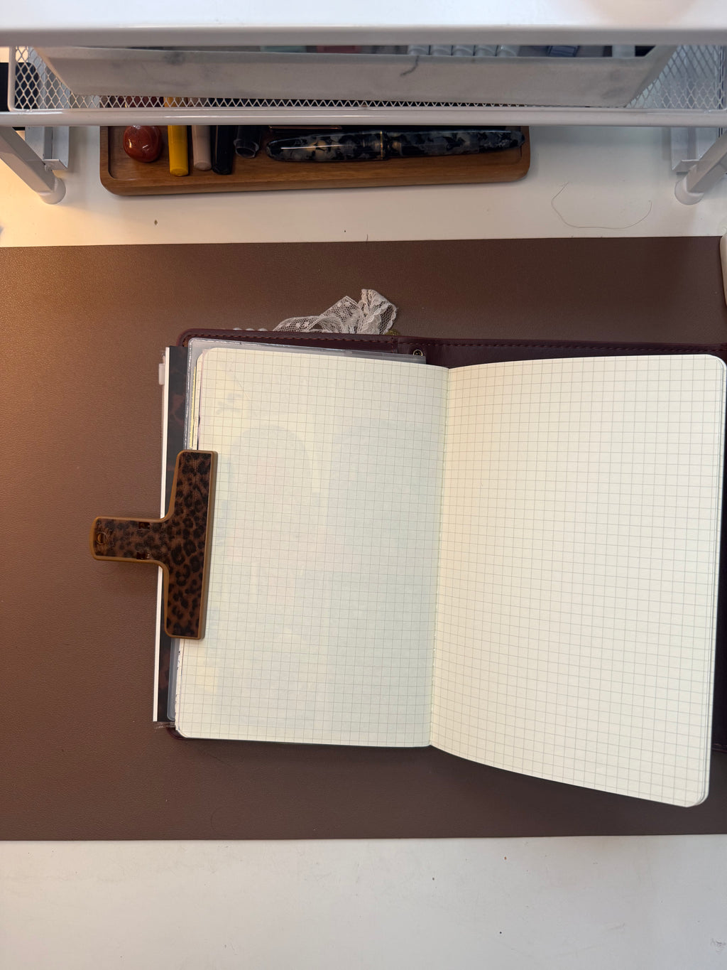 Leopard Journal Clip