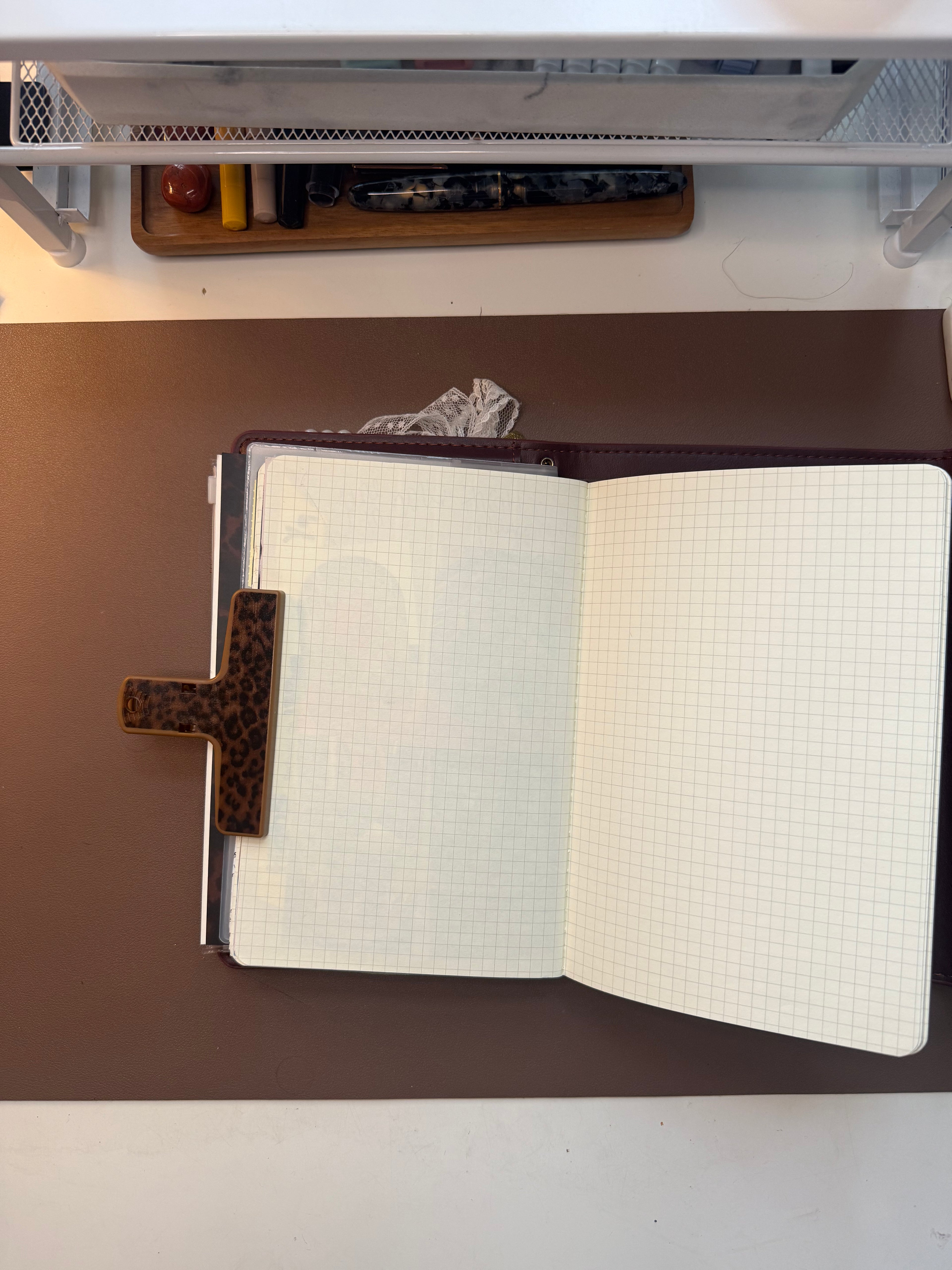 Leopard Journal Clip