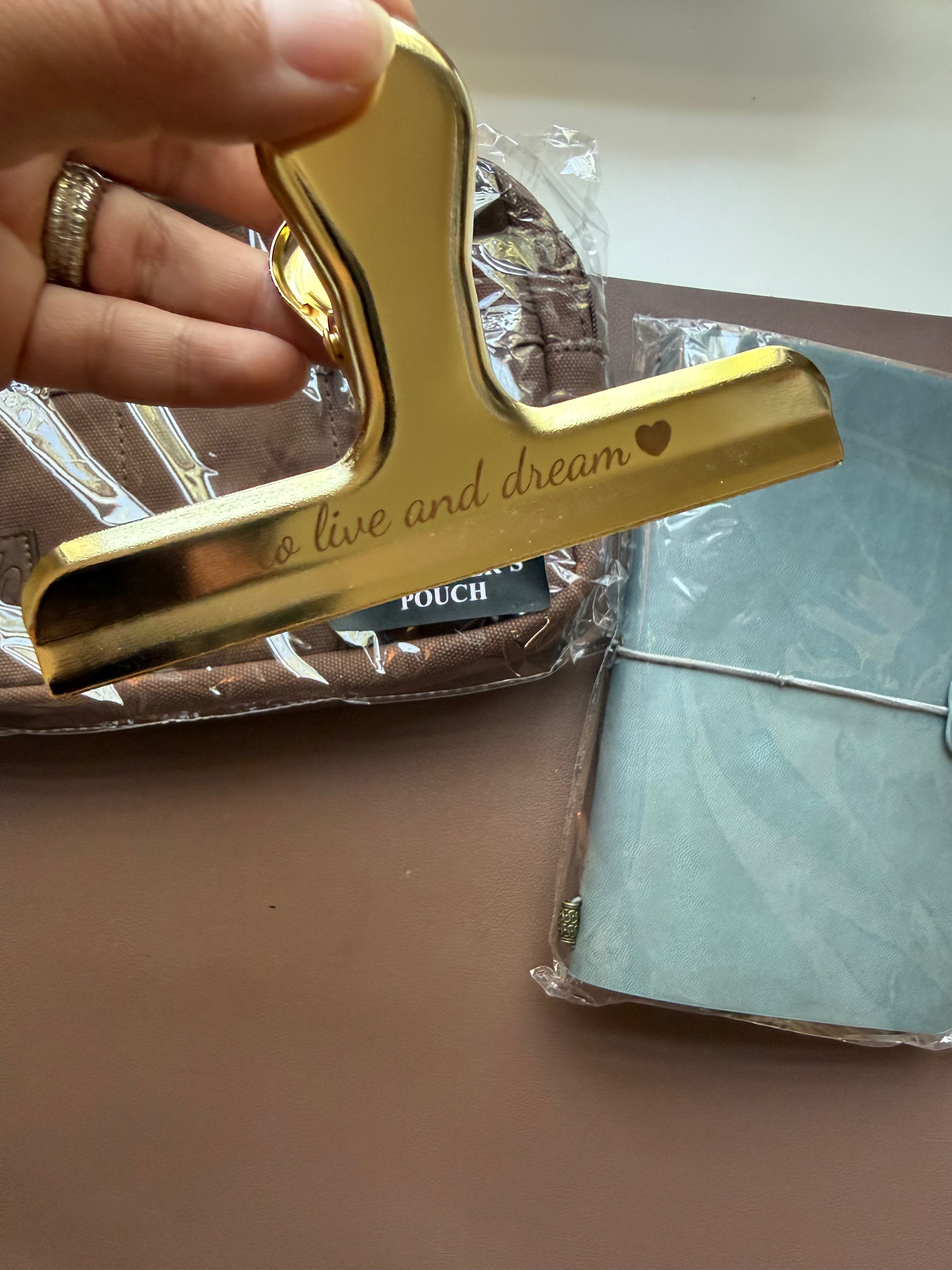 Signature Engraved Clip